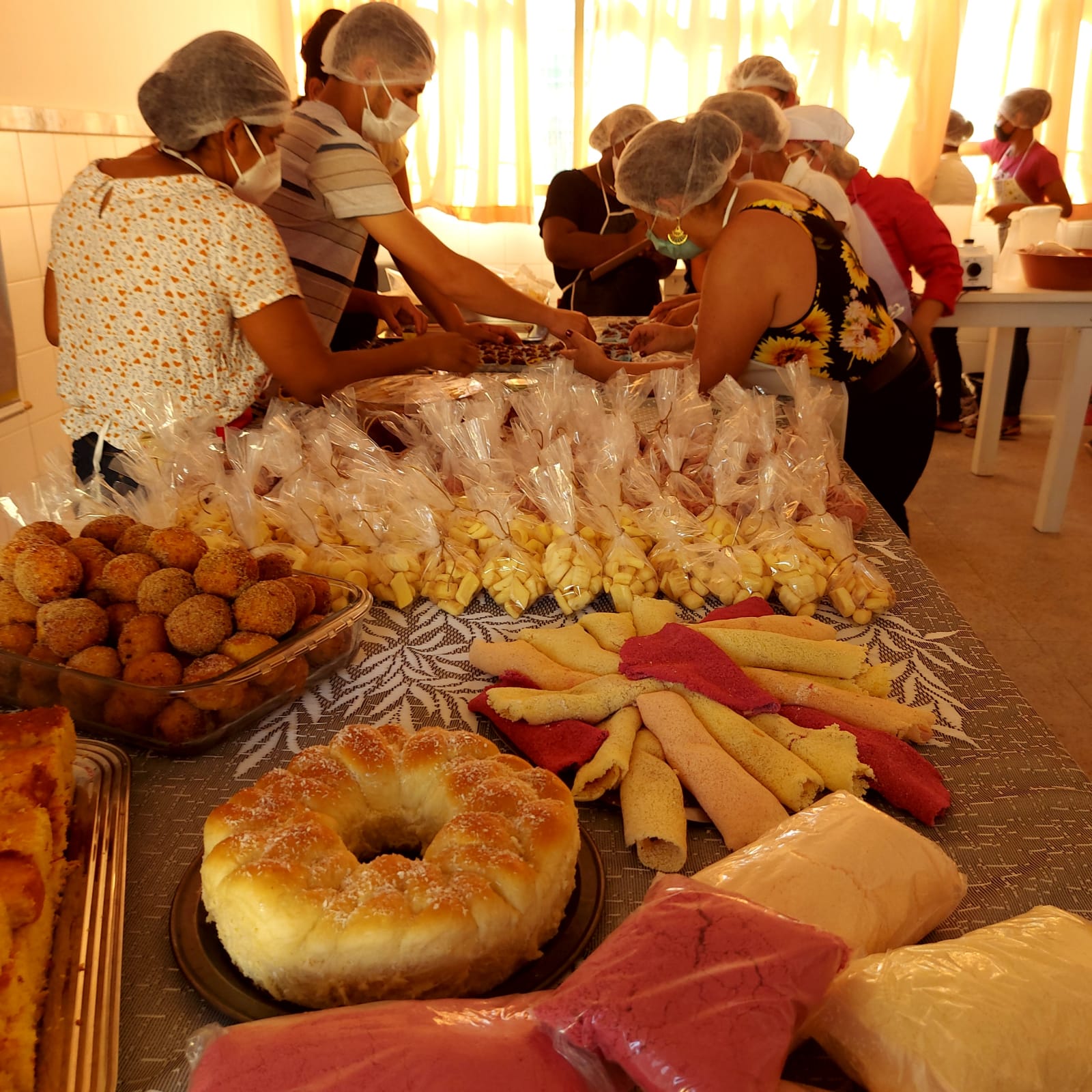 Integrantes de Empreendimentos Solid�rios participam de curso de qualifica��o em Caetit�