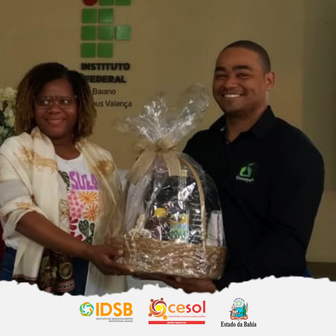 Da Economia Solid�ria da Bahia para Mo�ambique 