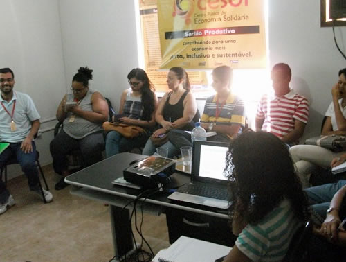 Equipe do Cesol se re�ne para fazer balan�o do 3� Trimestre e tra�ar expectativas para o pr�ximo