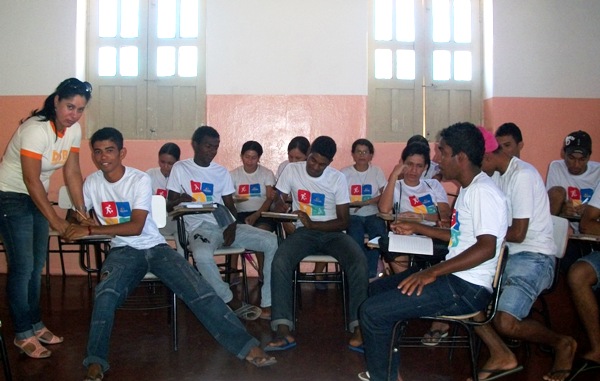 Instrutora do Projeto Trilha conta como foi a etapa de qualifica��o social em Palmas de Monte Alto