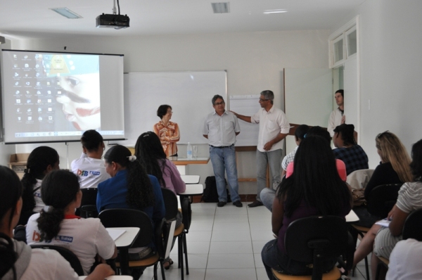 Empreendedorismo e Microcr�dito foram temas de palestras organizadas pelo IDSB nesta quinta