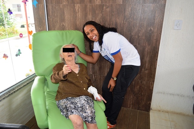 Visita a abrigo integra capacita��o realizada pelo IDSB