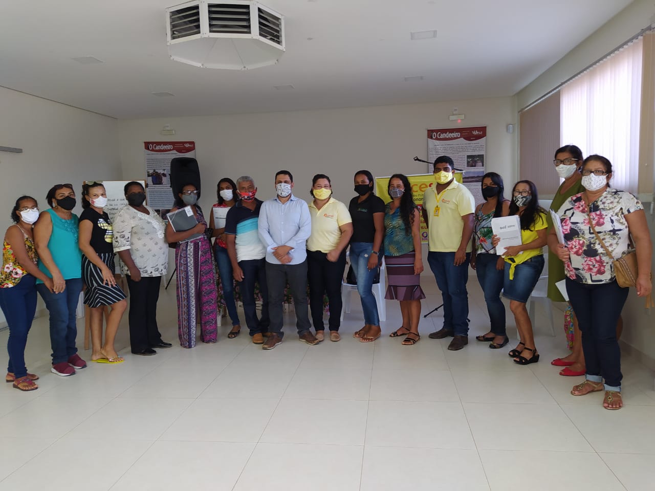 Oficinas de qualifica��o sobre vendas e controle financeiro 