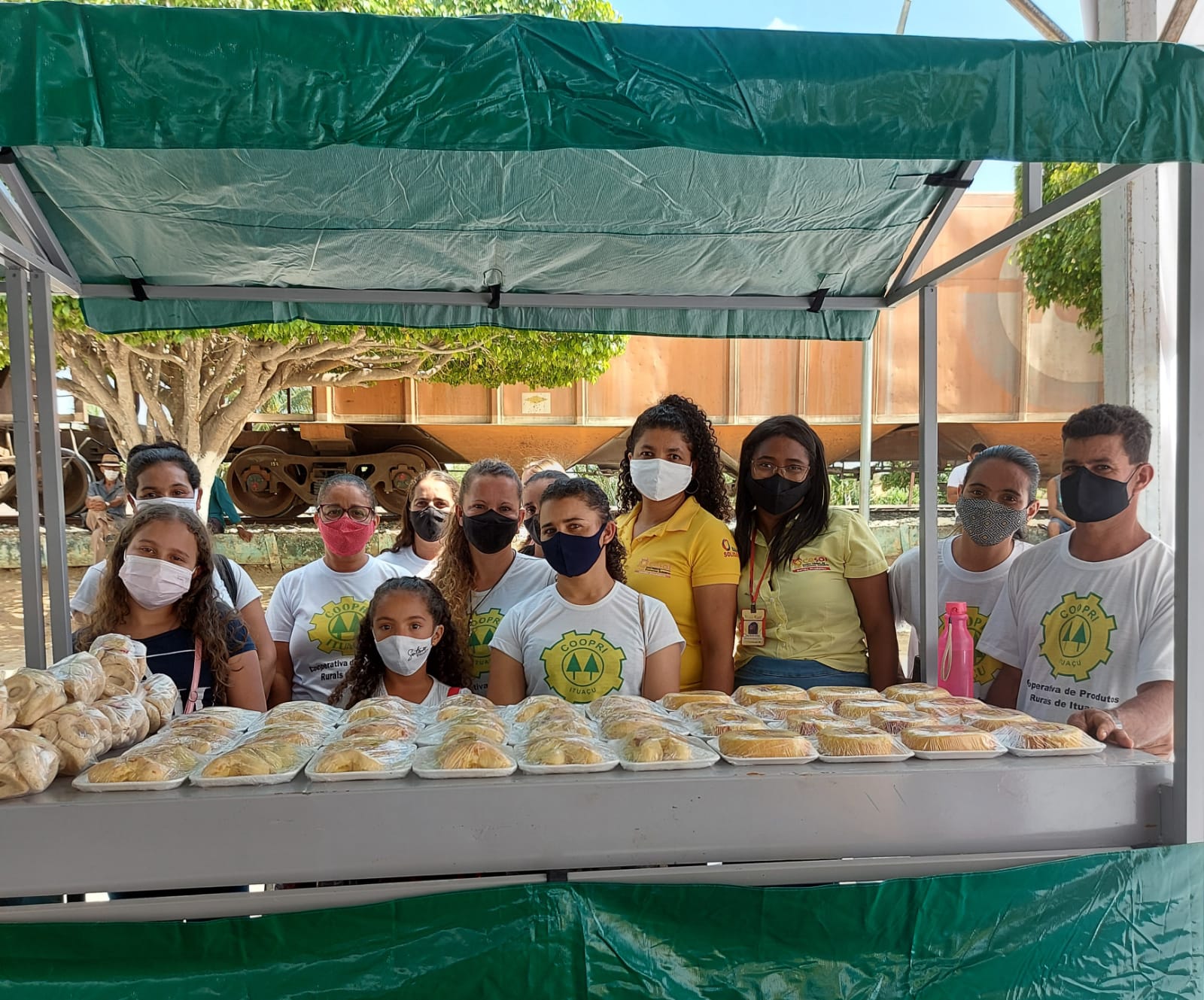 Feira da Economia Solid�ria em Contendas do Sincor� 