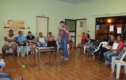 Palestra sobre cooperativismo � realizada em Pinda�
