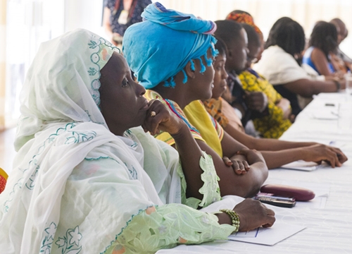 �Sociedade civil � oxig�nio da democracia�, afirma chefe da ONU