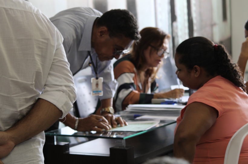 Entrega de t�tulos de terra beneficia agricultores familiares do Territ�rio Sert�o Produtivo