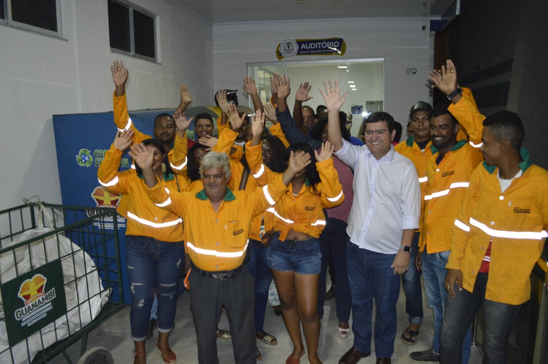 Cesol Sert�o Produtivo participa do lan�amento do Programa de Coleta Seletiva e Log�stica Reversa de Guanambi