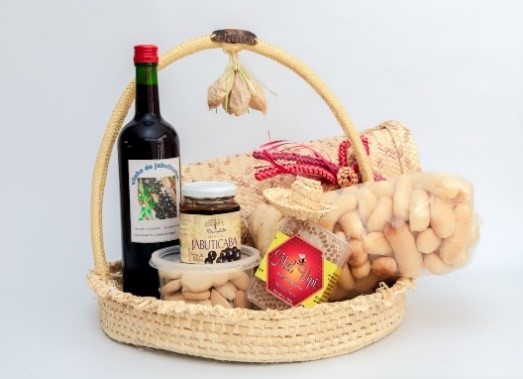 Instituto Casa da Cidadania e Cesol Sert�o Produtivo promovem feira da Economia Solid�ria e Agricultura Familiar em Guanambi 