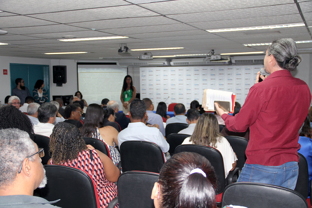 Plano Plurianual foi constru�do com a participa��o da sociedade nos 27 Territ�rios de Identidade