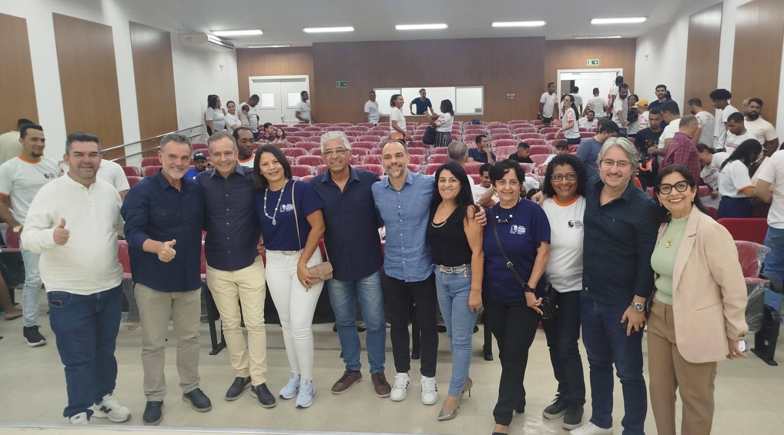 IDSB/SETRE - Certifica Trabalhadores e Trabalhadoras que conclu�ram cursos ofertados por meio do Programa Manoel Querino -Setre/Governo Federal.