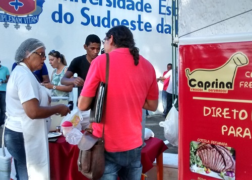 Empreendimento CAPRINA participa de evento da Uesb e faz sucesso na Exposi��o de Conquista
