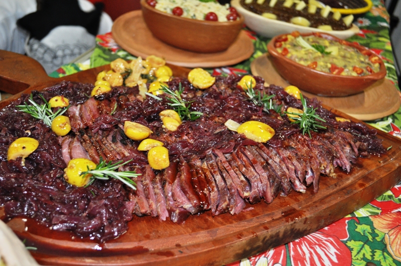 Produtos da Caprina, de Pinda�, s�o destaque em aula show de gastronomia